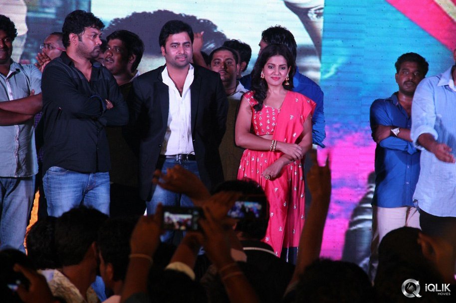 Rowdy-Fellow-Movie-Platinum-Disc-Function